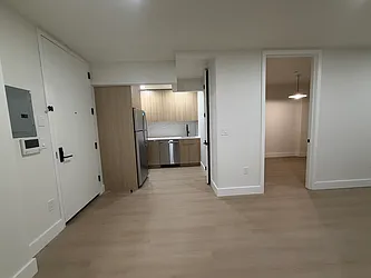 104 East 53rd Street