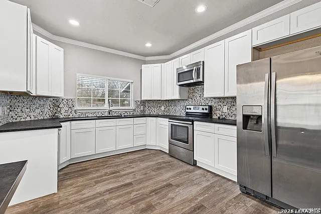 5930 Valley Br — Photo 4