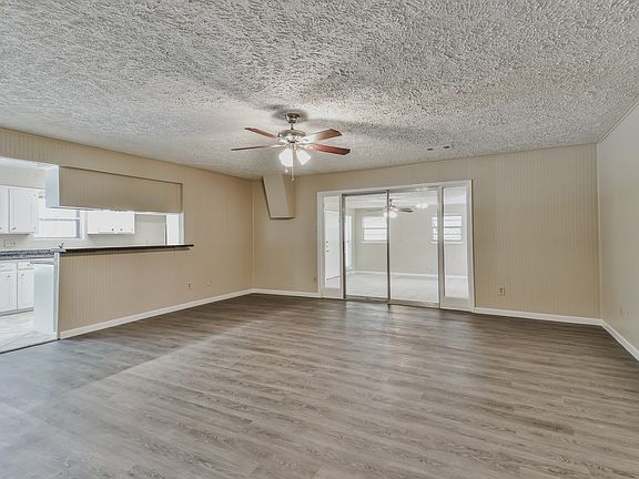 5th image of 12318 Clear River Dr