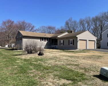 5 Spur Lane, Newington, CT, 06111