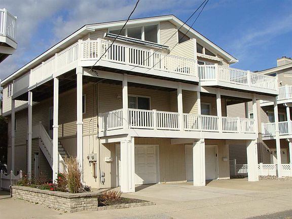 2nd image of 7610 Pleasure Ave S #B