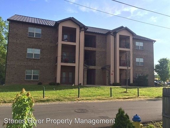 3rd image of 1411 Rocky Ln APT 6