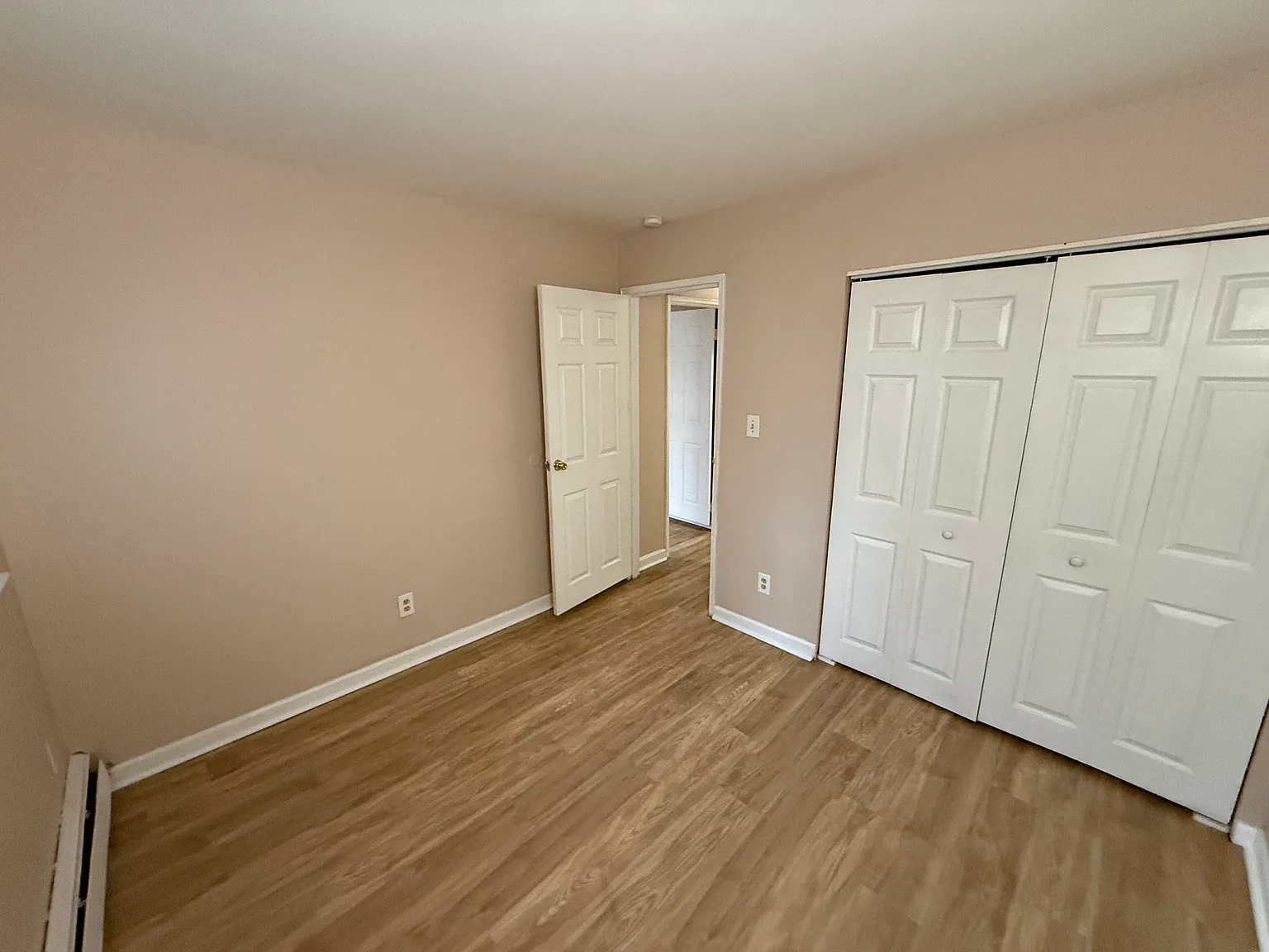 2307 N Harrison Street — Photo 3
