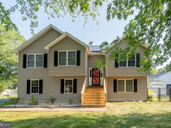 29734 Allen Rd, Mechanicsville, MD 20659