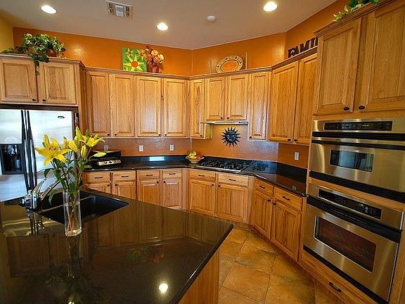 Gourmet Kitchen
