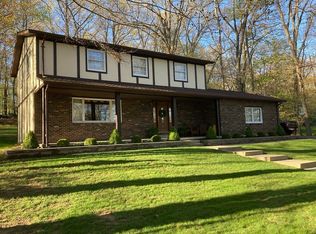 8 Greenwood Dr, Oil City, PA 16301