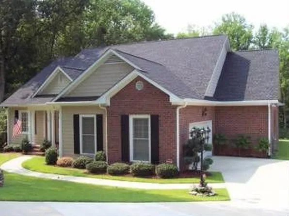 509 School St, Fayetteville, NC 28301