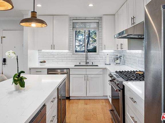 5th image of 1317 12th St APT 1