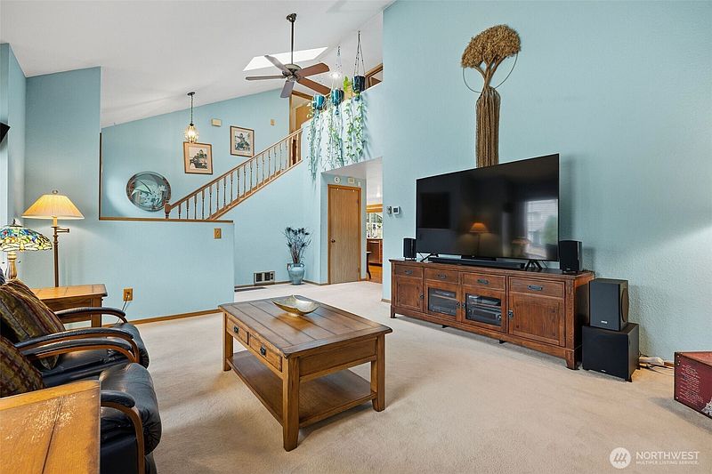 5th image of 23504 19th Drive SE