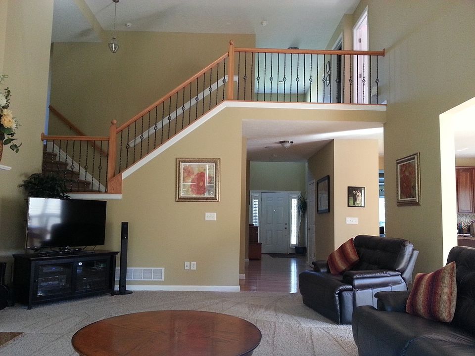 1st image of 2340 Charoe St