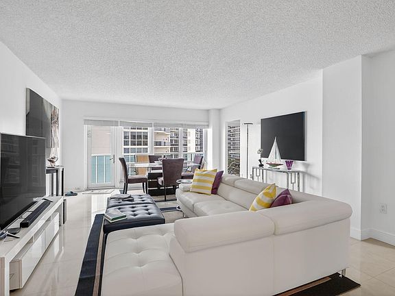 2nd image of 3400 Galt Ocean Drive #1008s