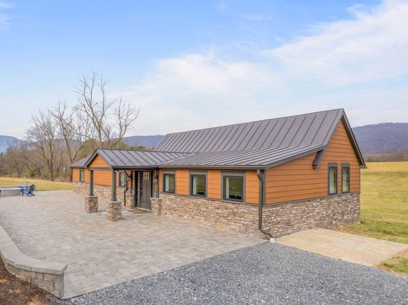 459 Afton Mountain Rd, Afton, VA 22920