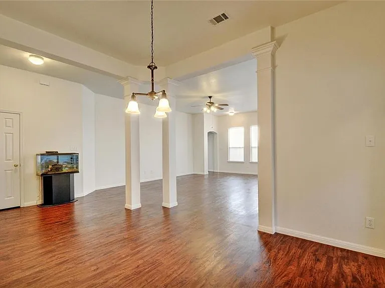 2624 Century Park Blvd — Photo 20