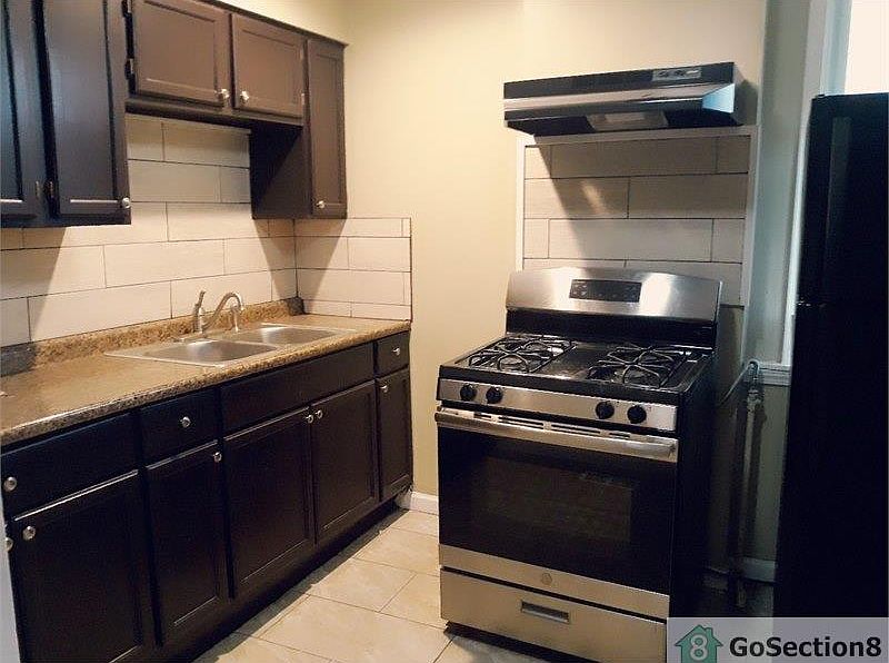 1st image of 7642 S Eggleston Ave #1