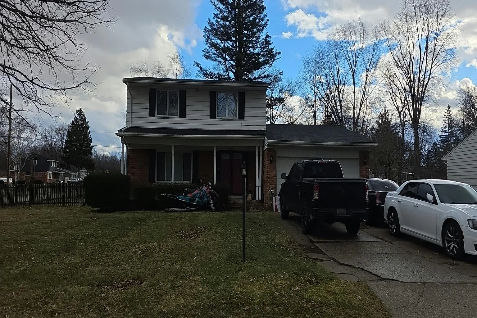 4371 Wickfield Dr photo 1
