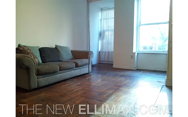 Rented by Douglas Elliman | media 35