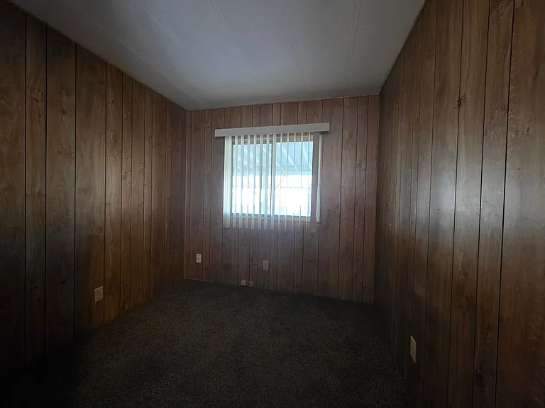 546 Roadrunner Dr — Photo 7