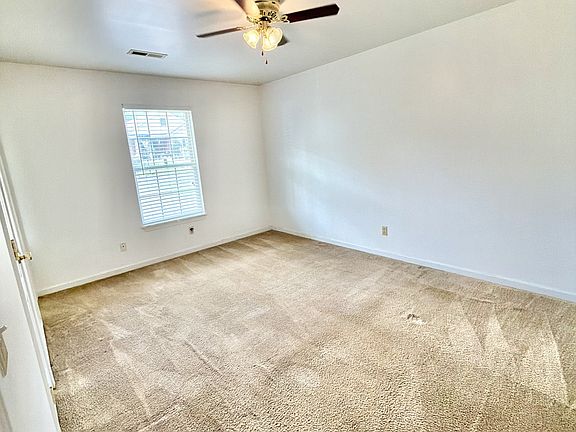 5th image of 3428 Rainwood Dr