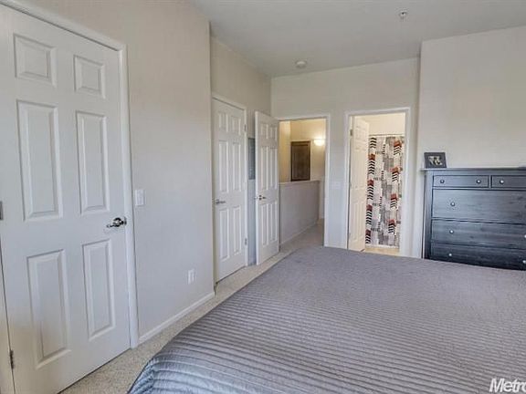 5th image of 2001 Club Center Dr APT 8132