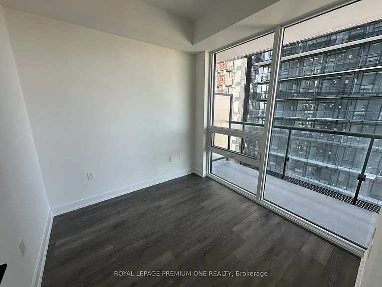 127 Broadway Ave #2109S — Photo 23