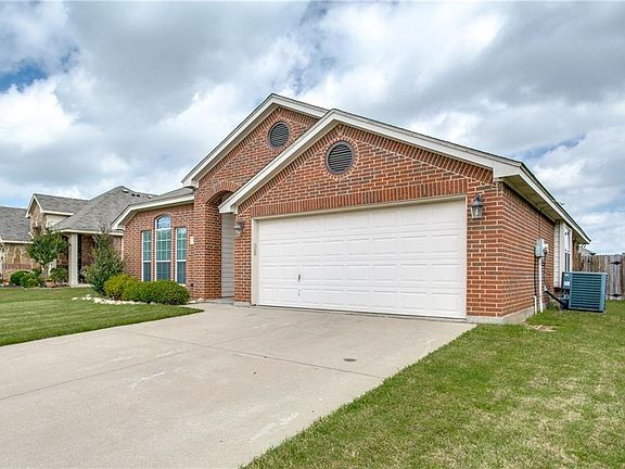 5th image of 4312 Summersweet Ln