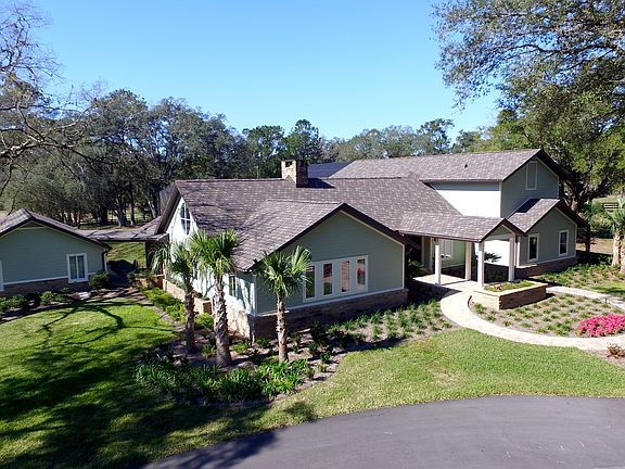 4th image of 9730 Nw Hwy 225a