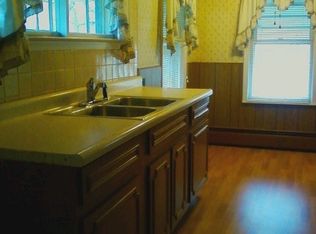 21201 Oxford Ave, Farmington Hills, MI