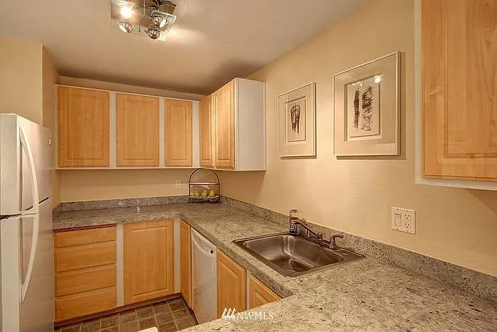 11114 NE 125th Ln #G324 — Photo 8