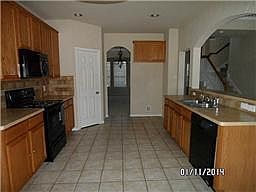 5th image of 4601 Bonnywood Dr