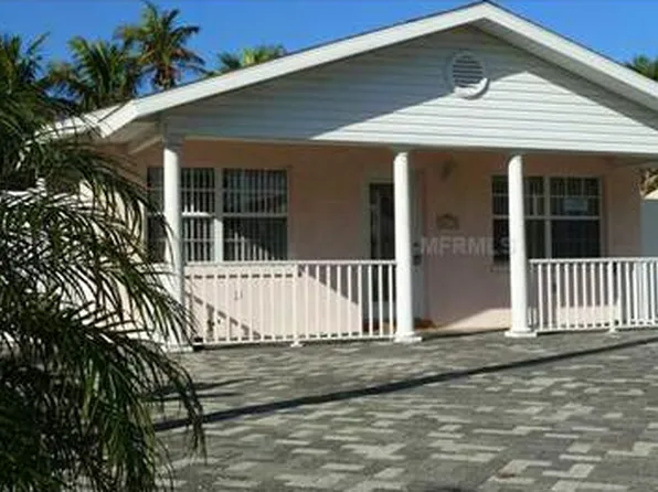 2412 Avenue C, Bradenton Beach, FL 34217