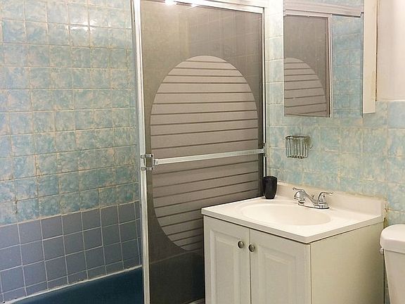 5th image of 14 Belvidere St #3