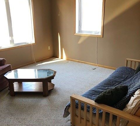 5th image of 16625 Deer Ln
