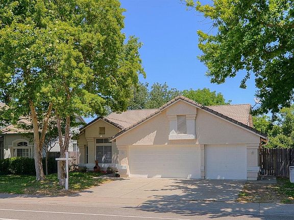 3rd image of 9005 Palmerson Dr