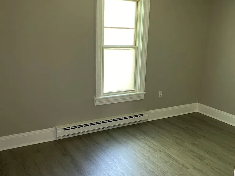 1634 Capouse Ave — Photo 5