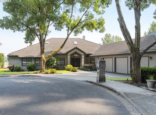 1625 Edge Water Ct, West Linn, OR