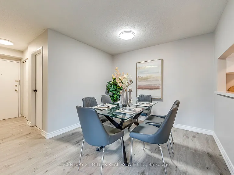 1450 Glen Abbey Gate #823 — Photo 9
