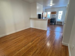 759 Glenmore Ave #2A, Brooklyn, NY 11208