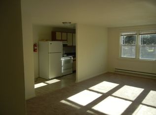 705 Briarcliff Rd APT 9, Middletown, PA 17057