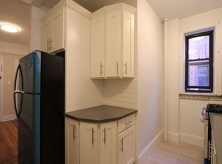201 E 18th St #5D, Brooklyn, NY 11226