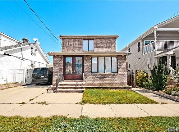 2nd image of 16433 99th St