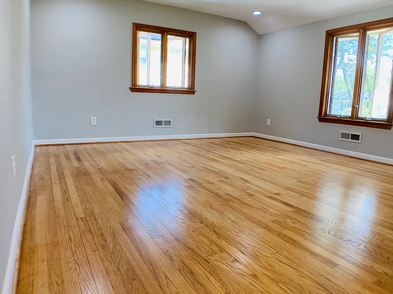 2113 Folkstone Rd — Photo 10