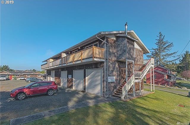 1st image of 1611 Ocean Beach Blvd S #1