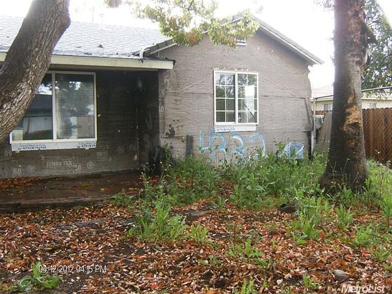 1st image of 4332 42nd St