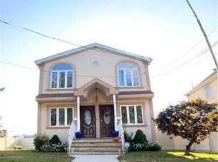25020 Hook Creek Blvd, Rosedale, NY 11422