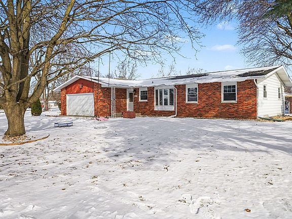 2nd image of 23371 Marydale Dr