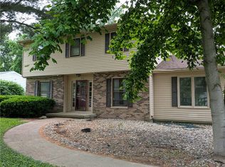 3151 Redlich Dr, Decatur, IL 62521