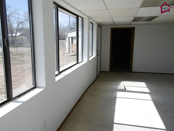 2nd image of 530 College Pl