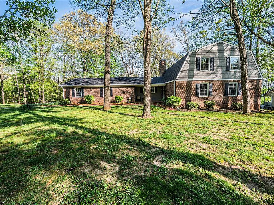 1st image of 284 W Windsor Cir
