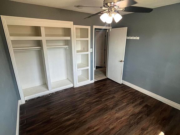 2nd image of 1005 Lassen Drive