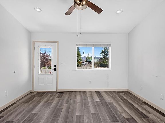 5th image of 937 N Henry Street